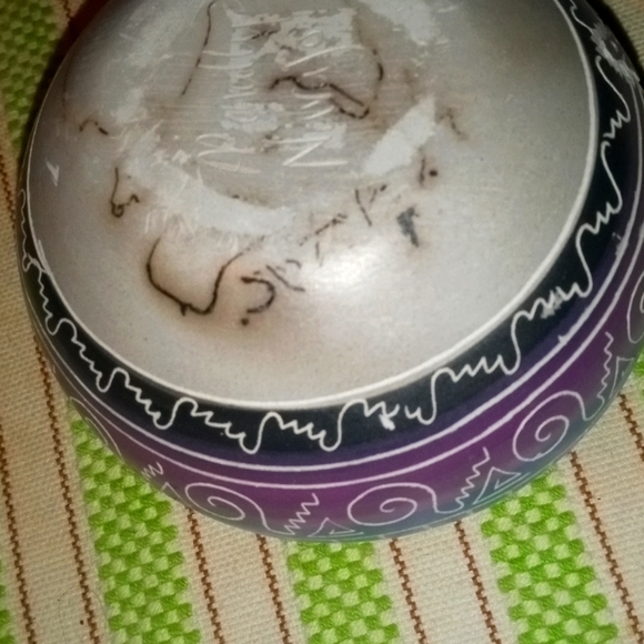 Navajo Horsehair Pottery - Picture 3 of 4